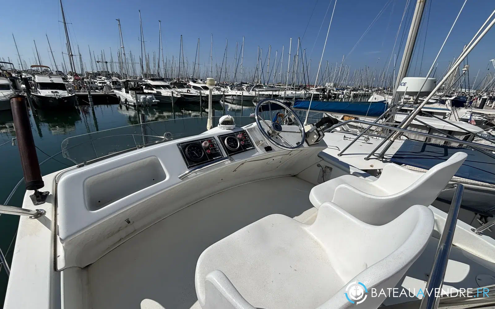 slider 5 Beneteau Antares Serie 9