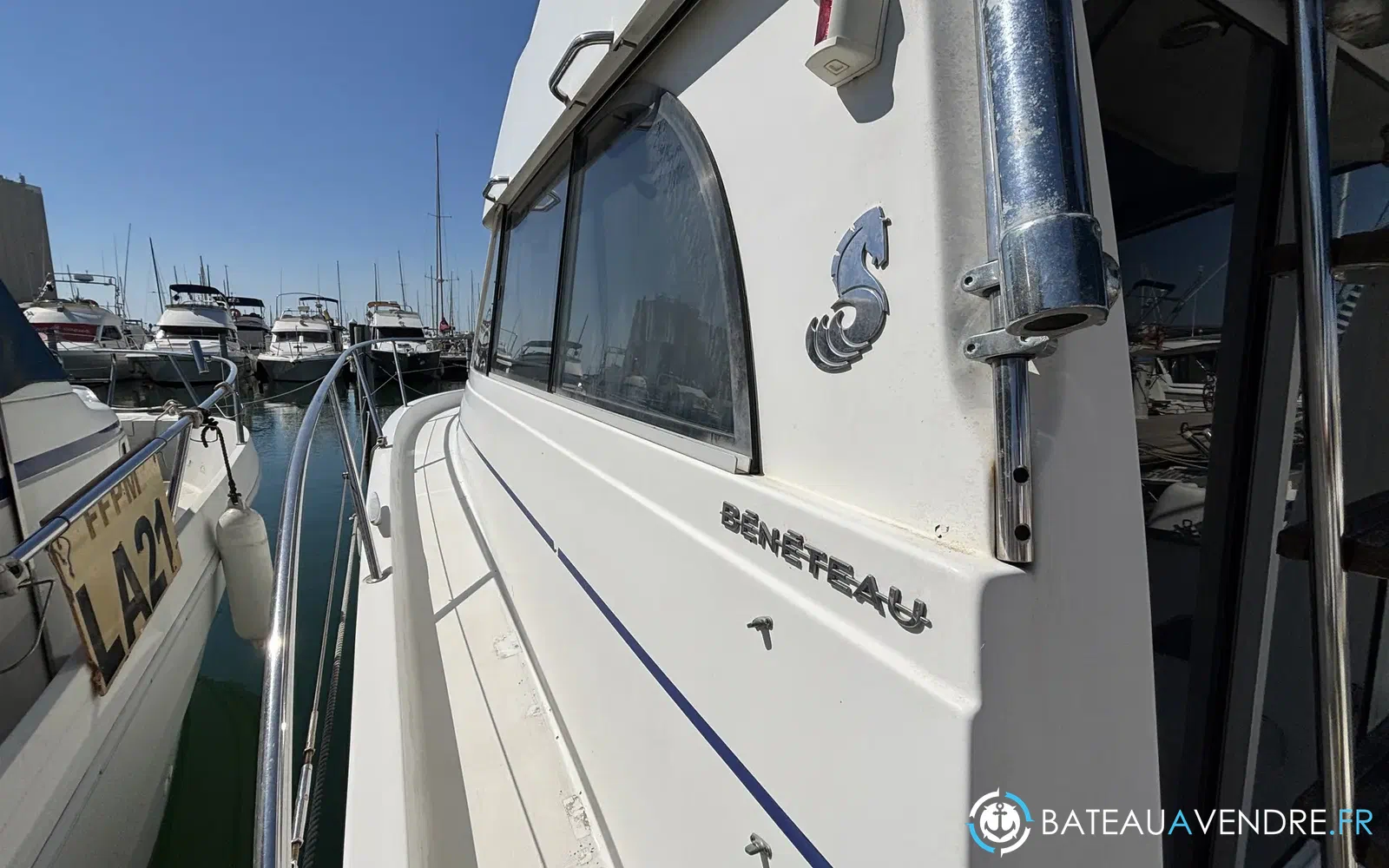 slider 7 Beneteau Antares Serie 9