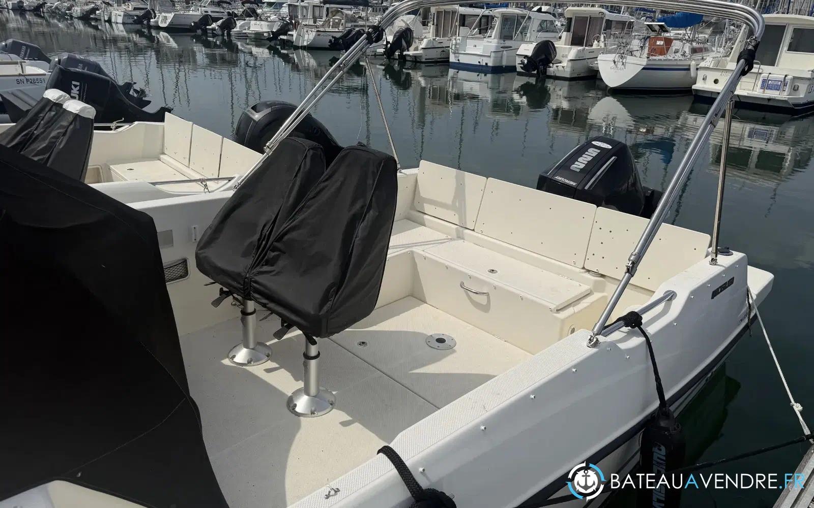 slider 4 Quicksilver Activ 755 Sundeck