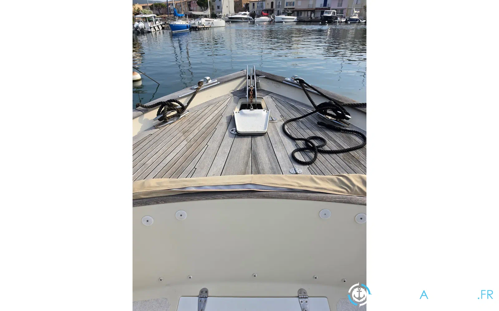 slider 11 Rhea 35 Open