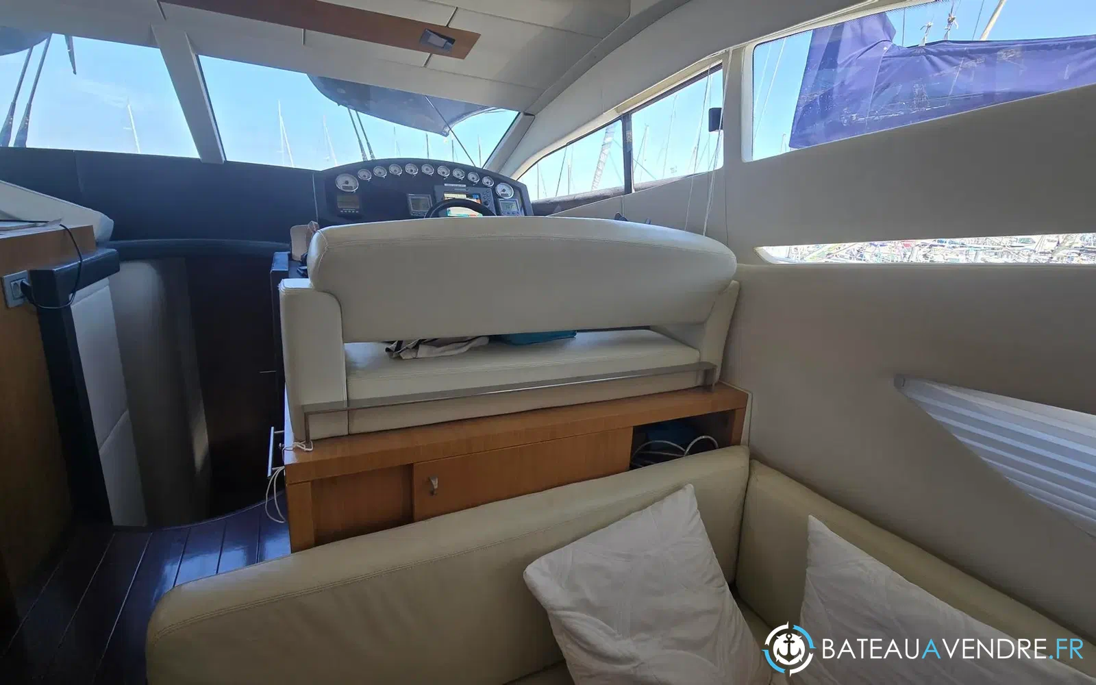 slider 19 Rodman Muse 44