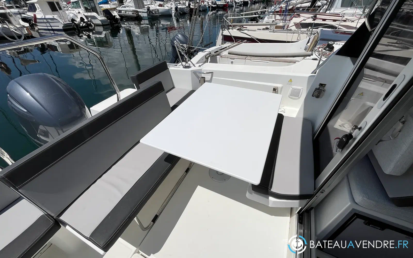 slider 2 Jeanneau Merry Fisher 795 Serie 2