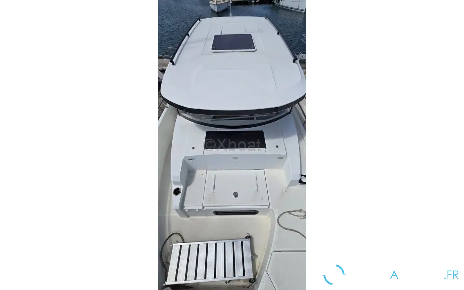 slider 4 Jeanneau Merry Fisher 895