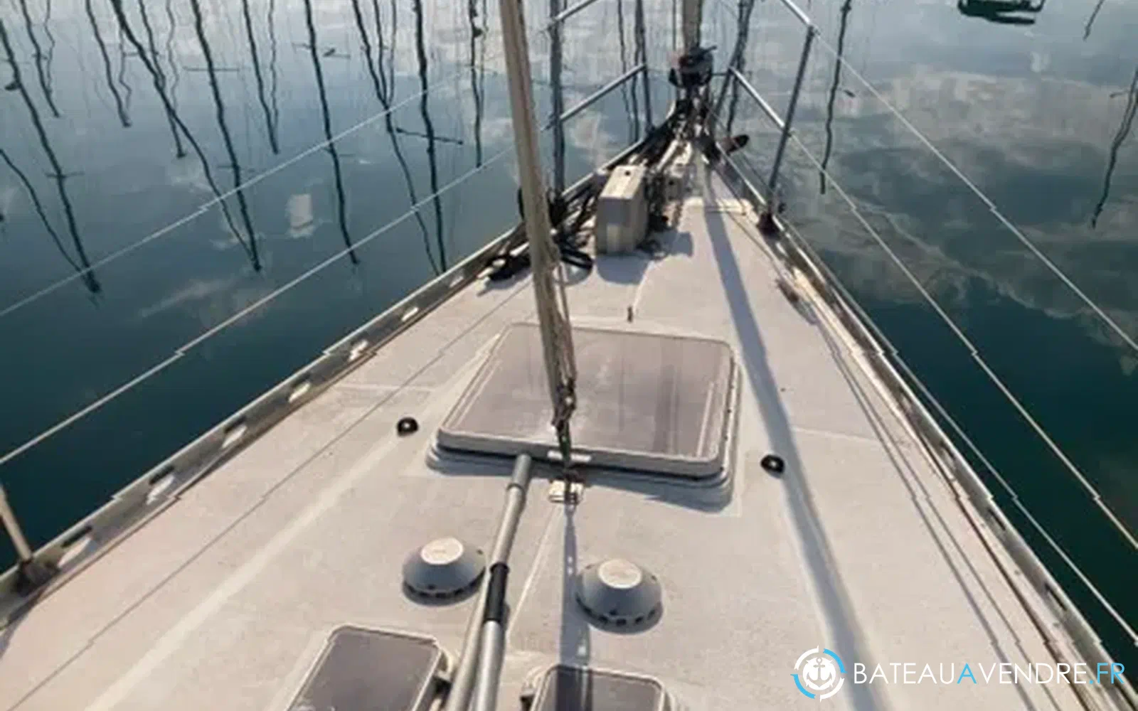 slider 11 Beneteau First 35