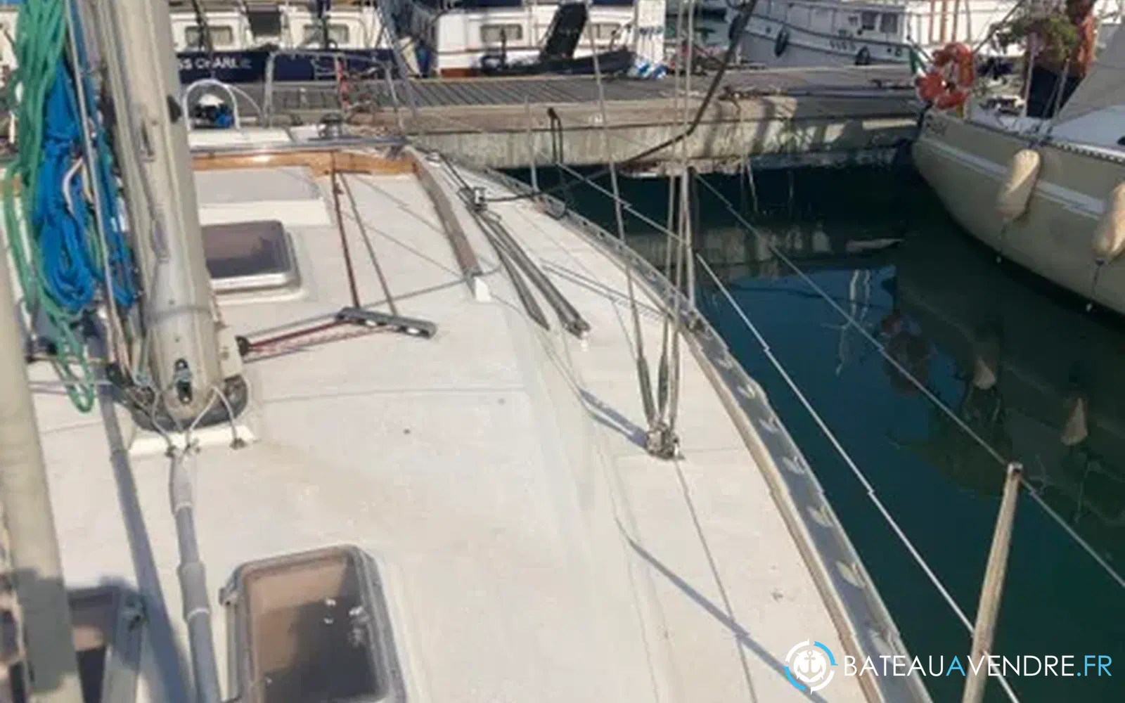 slider 10 Beneteau First 35
