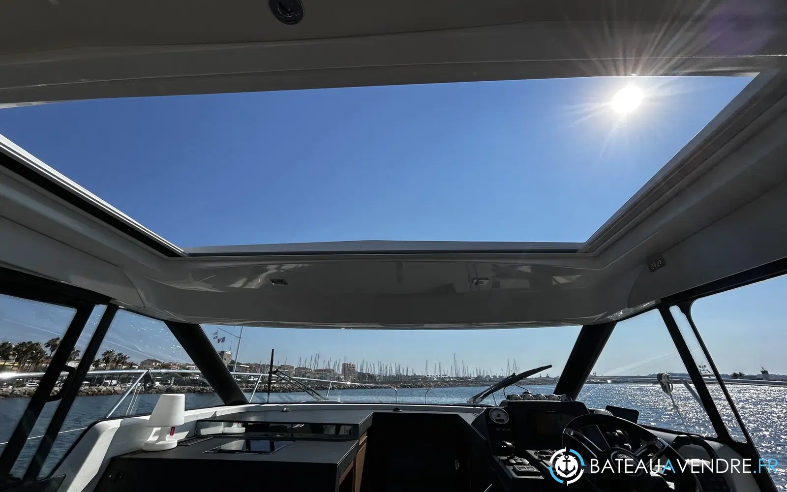slider 35 Jeanneau NC 37