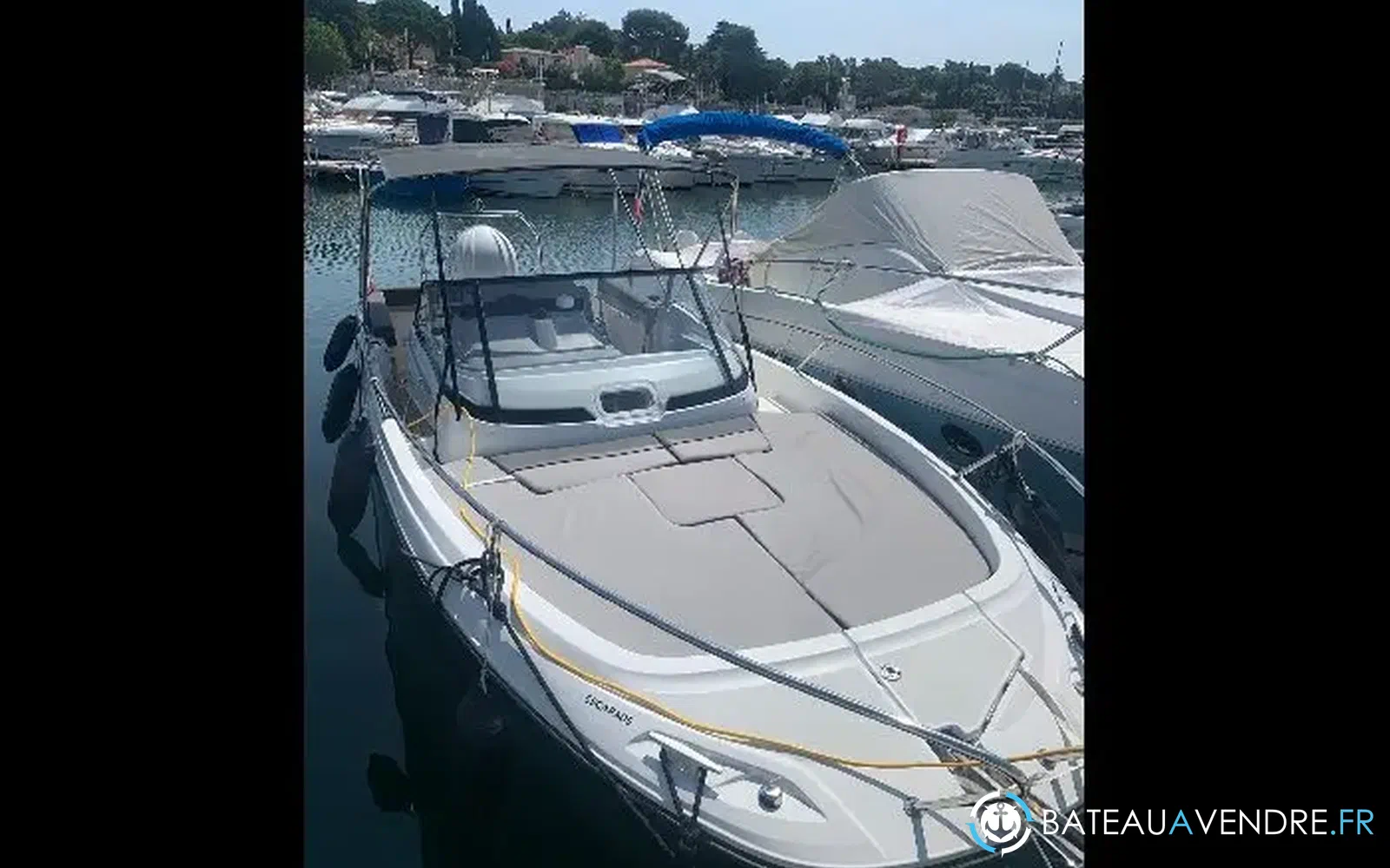 slider 1 Yamaha 300