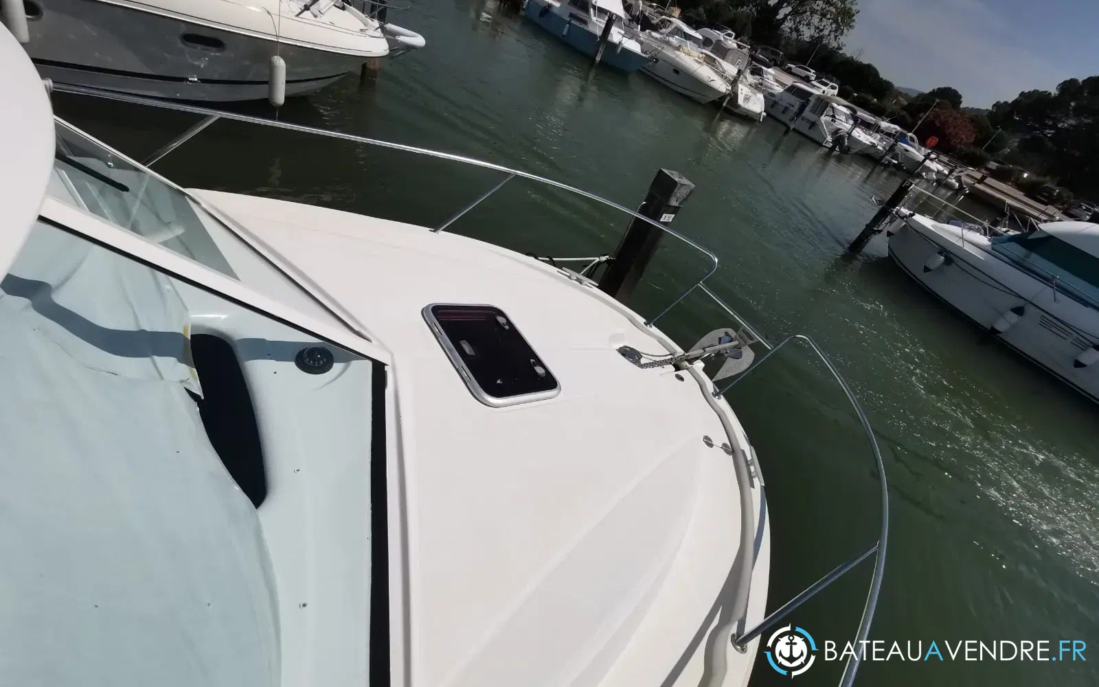 slider 10 Beneteau antares 8s