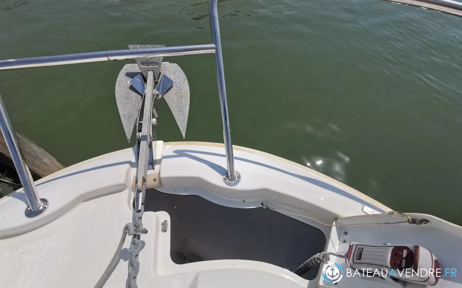 slider 11 Beneteau antares 8s