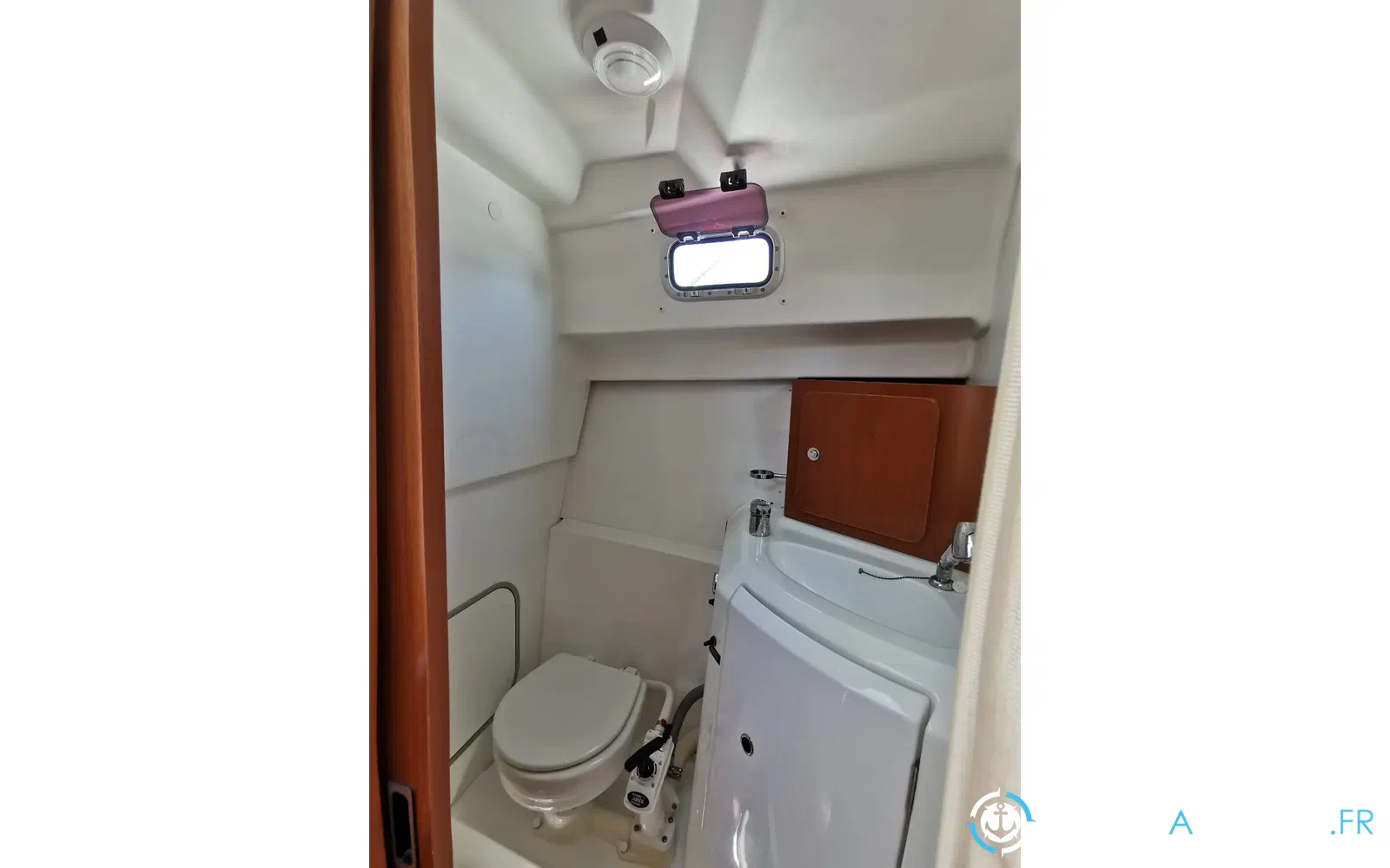 slider 15 Beneteau antares 8s