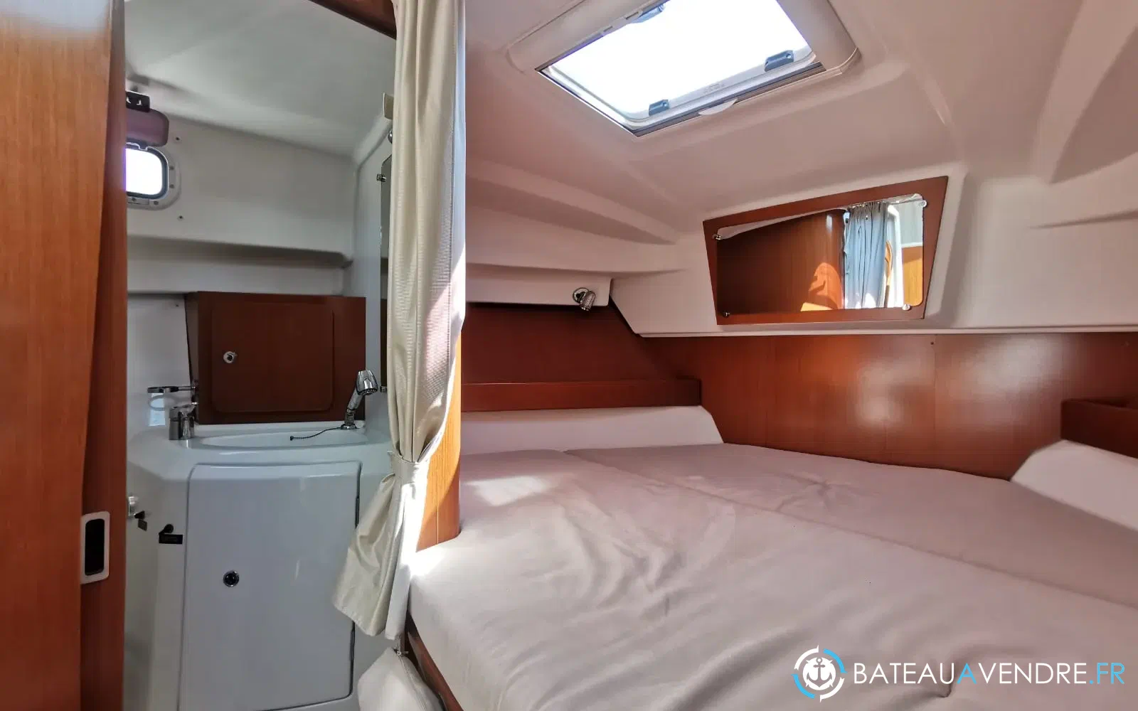 slider 16 Beneteau antares 8s