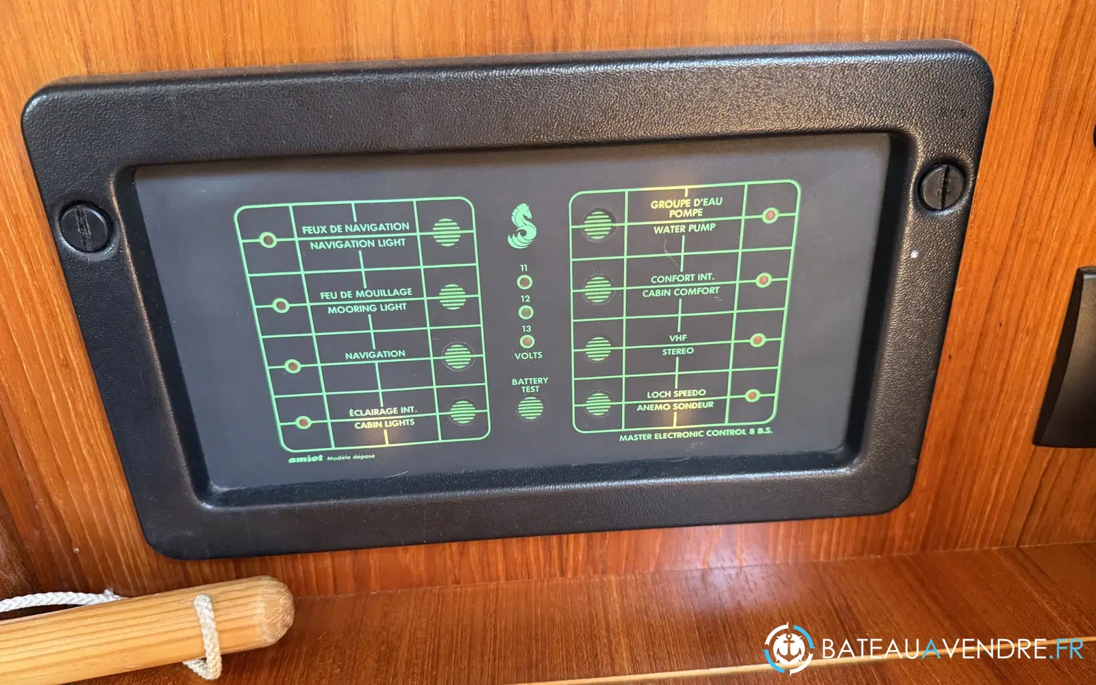 slider 21 Beneteau First 285