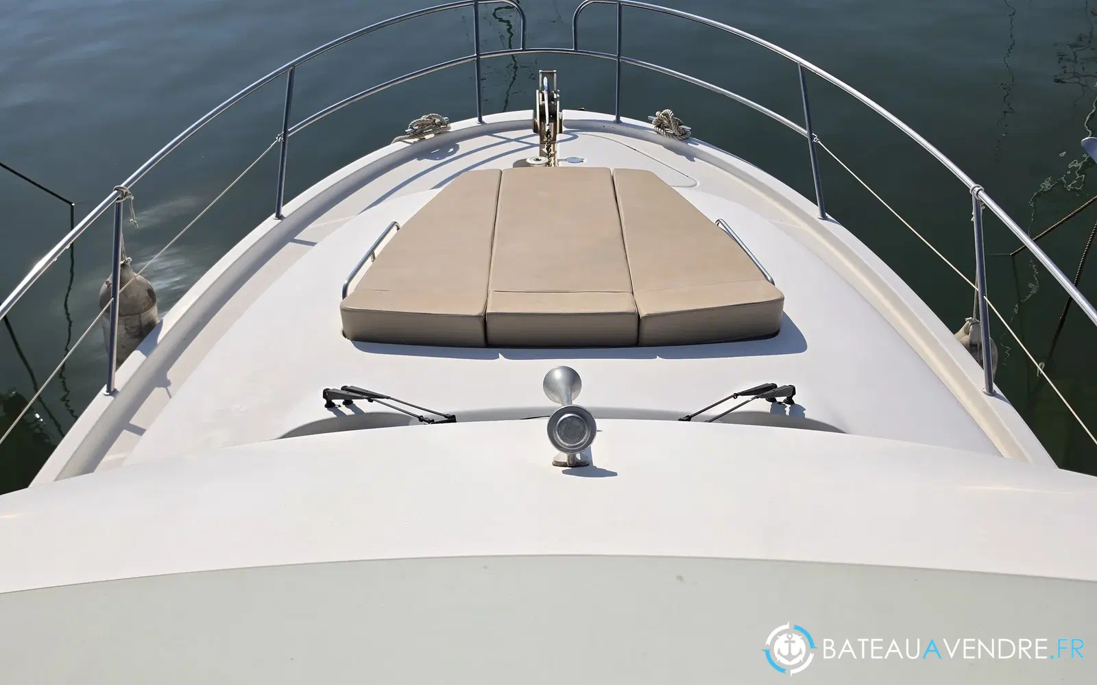 slider 12 Jeanneau Prestige 36