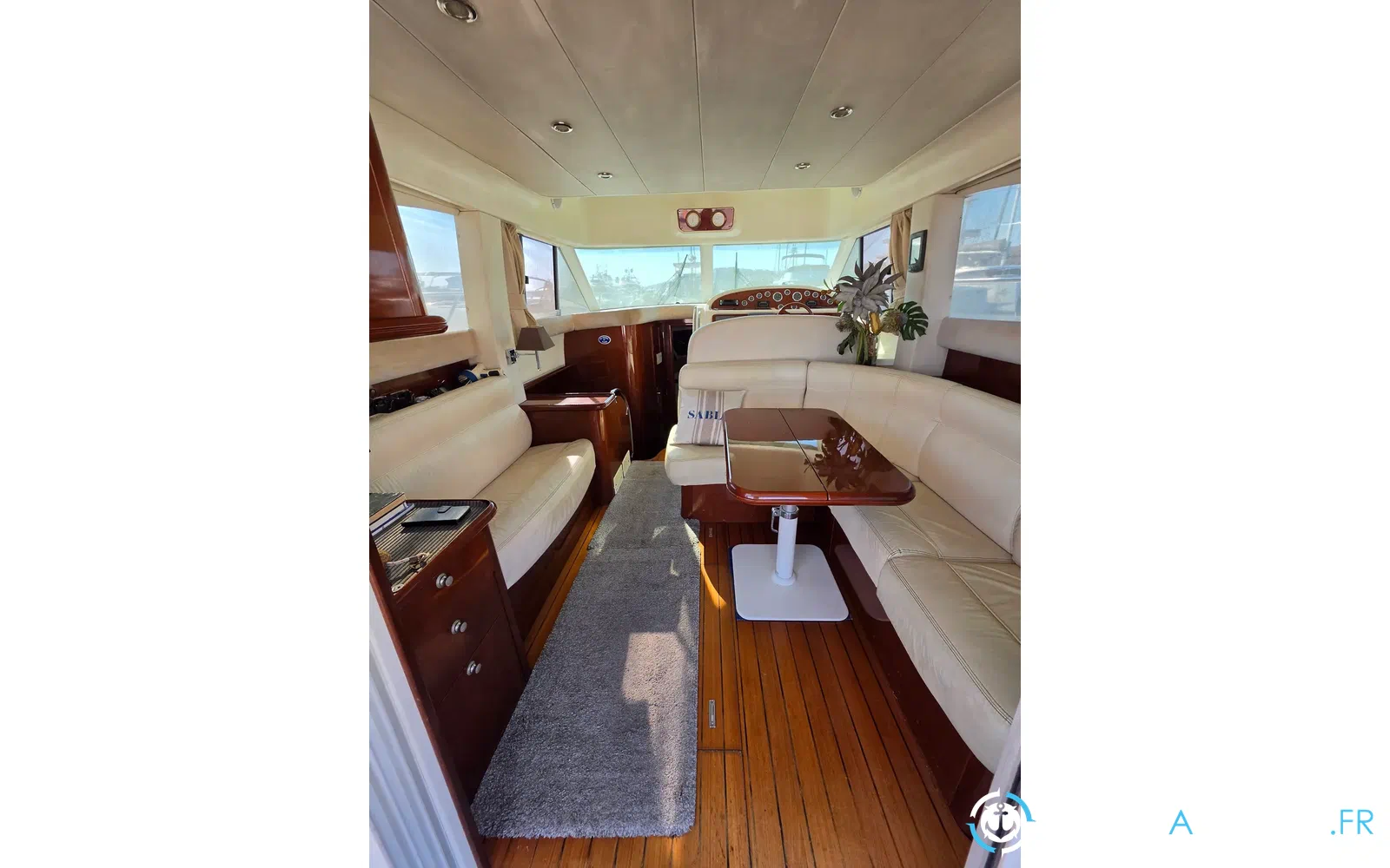 slider 15 Jeanneau Prestige 36
