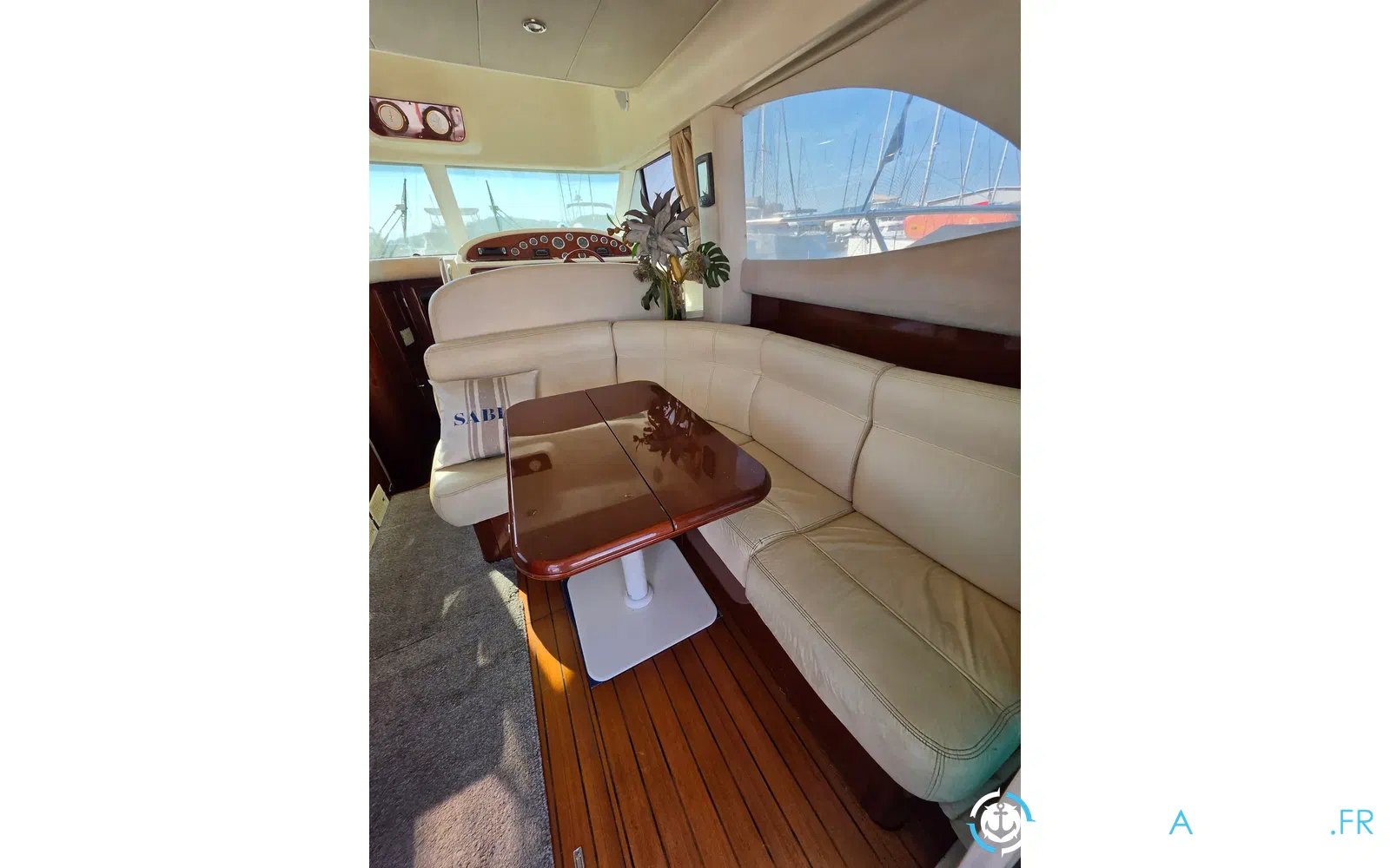 slider 18 Jeanneau Prestige 36