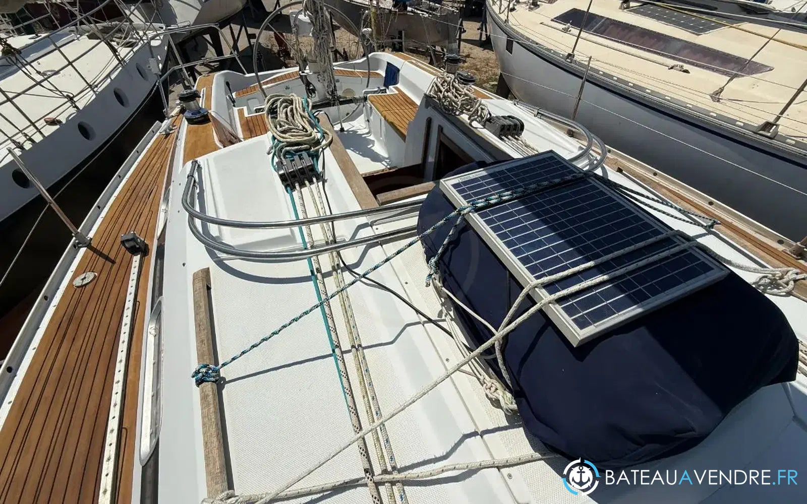 slider 12 Grand Soleil 37