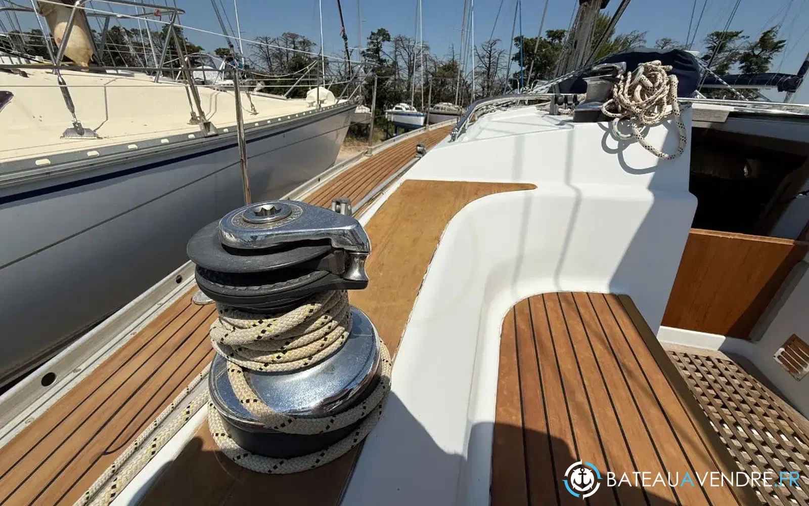 slider 8 Grand Soleil 37