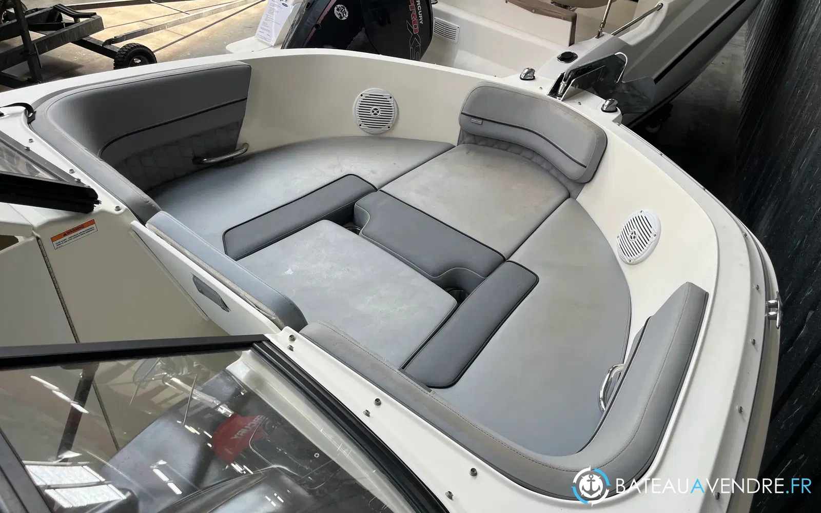 slider 13 Bayliner VR6 BOWRIDER OB
