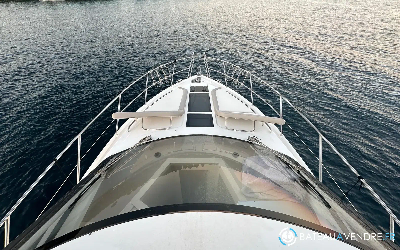 slider 14 Galeon 420 Fly