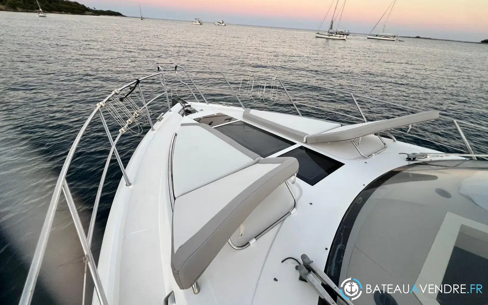 slider 15 Galeon 420 Fly