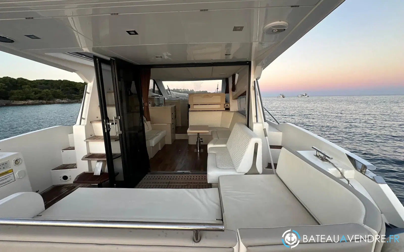 slider 19 Galeon 420 Fly