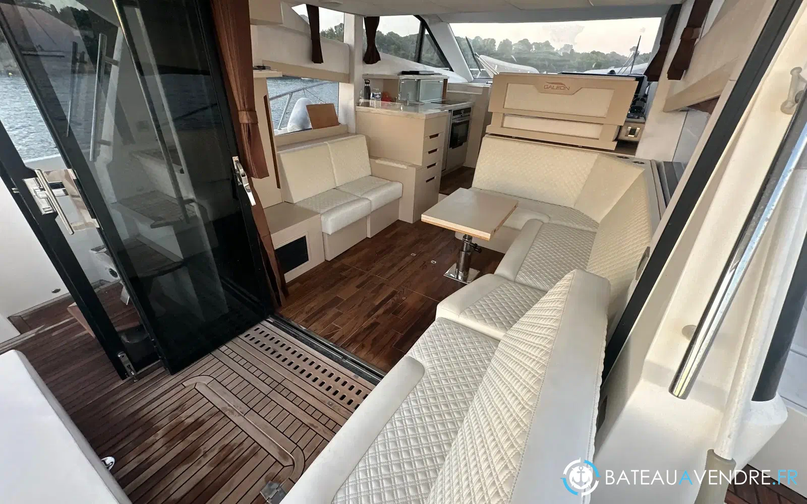 slider 21 Galeon 420 Fly