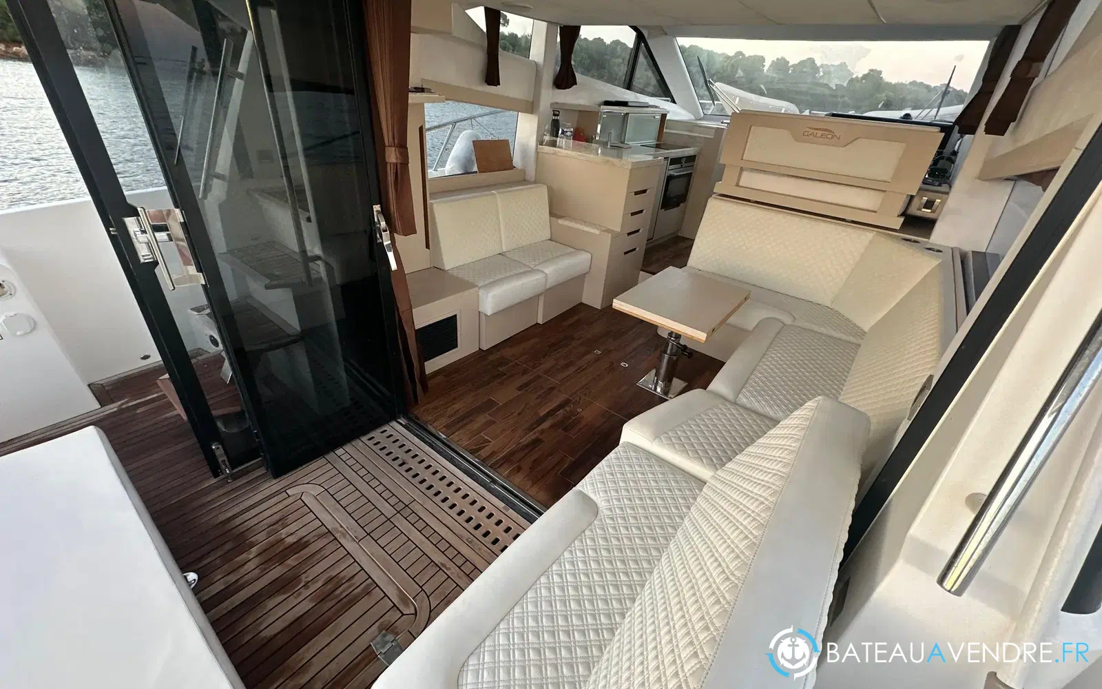 slider 22 Galeon 420 Fly