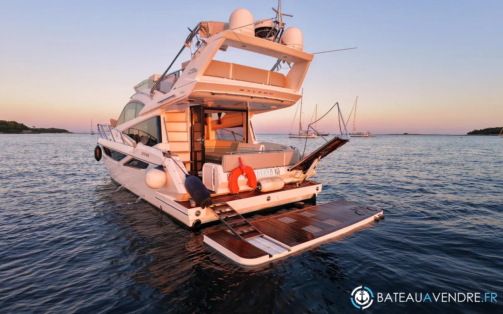 slider 3 Galeon 420 Fly