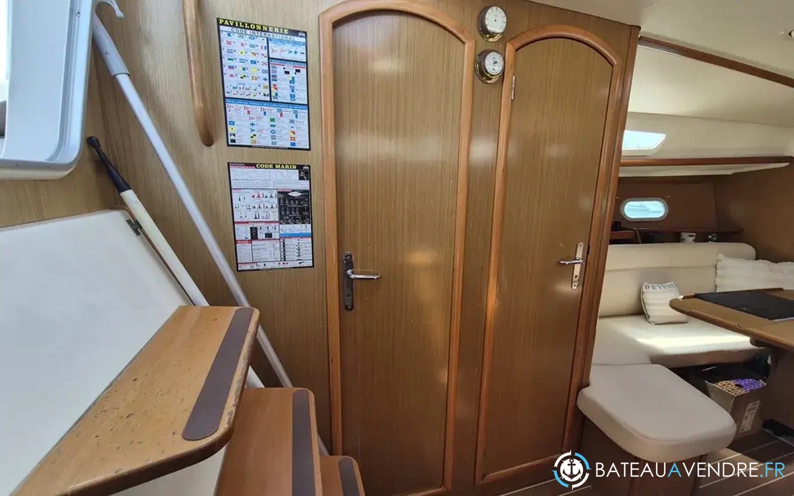 slider 12 Jeanneau Sun Odyssey 32 i