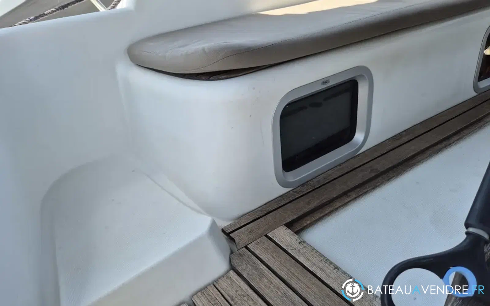 slider 15 Jeanneau Sun Odyssey 32 i