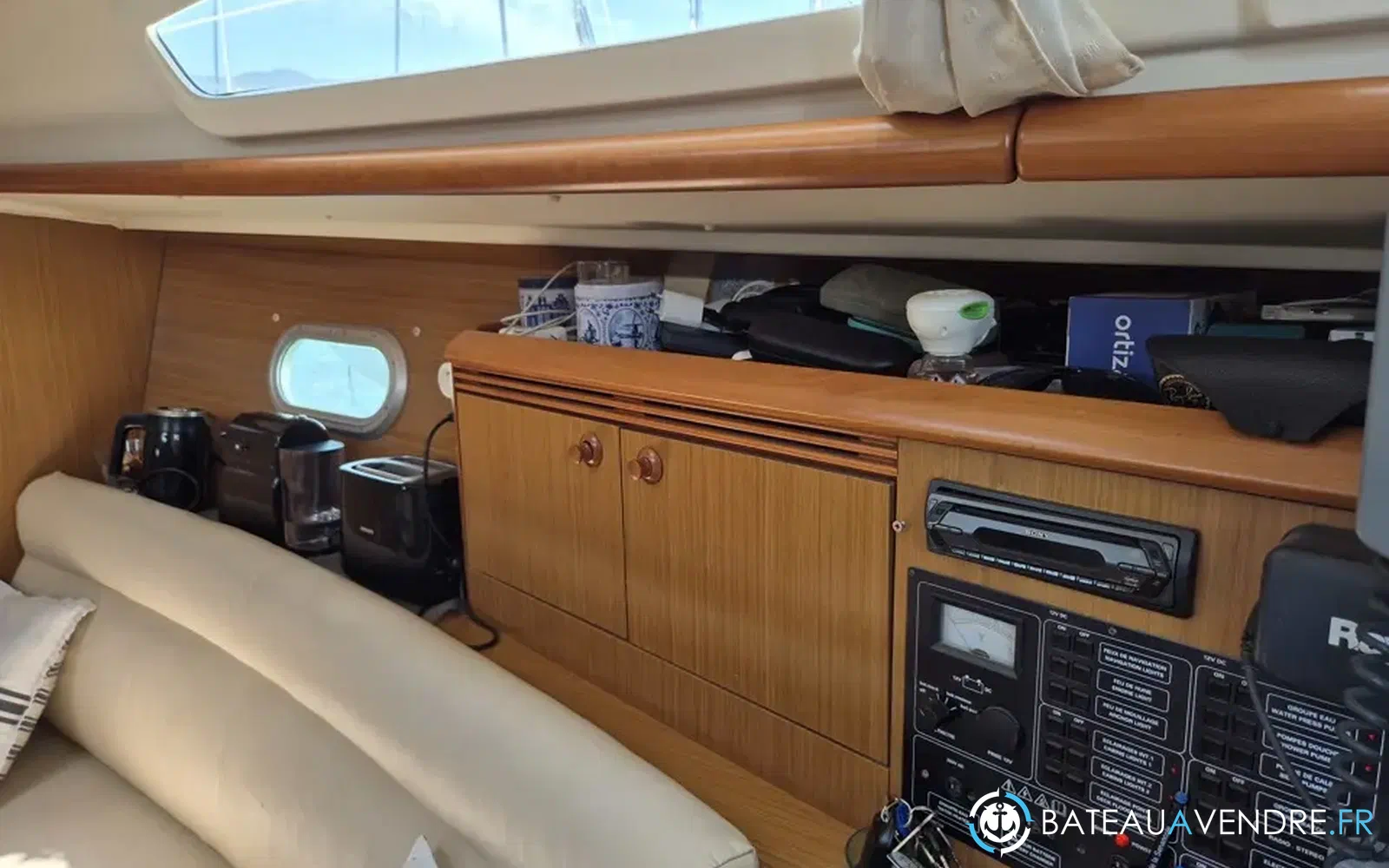 slider 21 Jeanneau Sun Odyssey 32 i