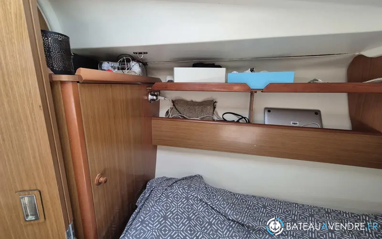 slider 35 Jeanneau Sun Odyssey 32 i