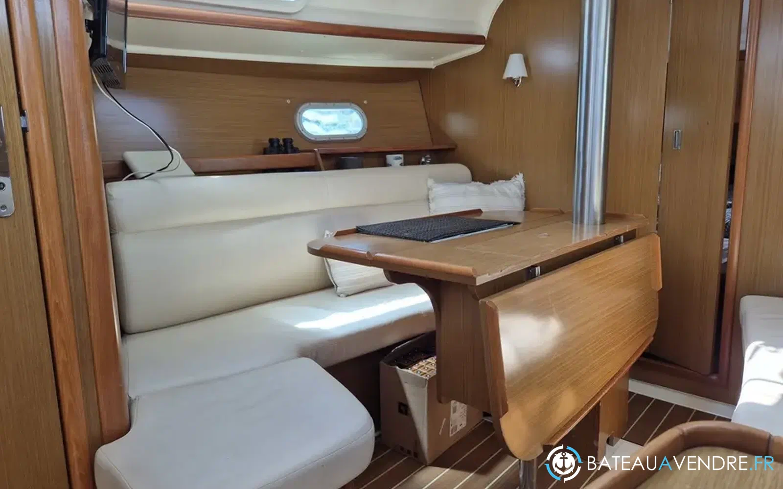 slider 40 Jeanneau Sun Odyssey 32 i