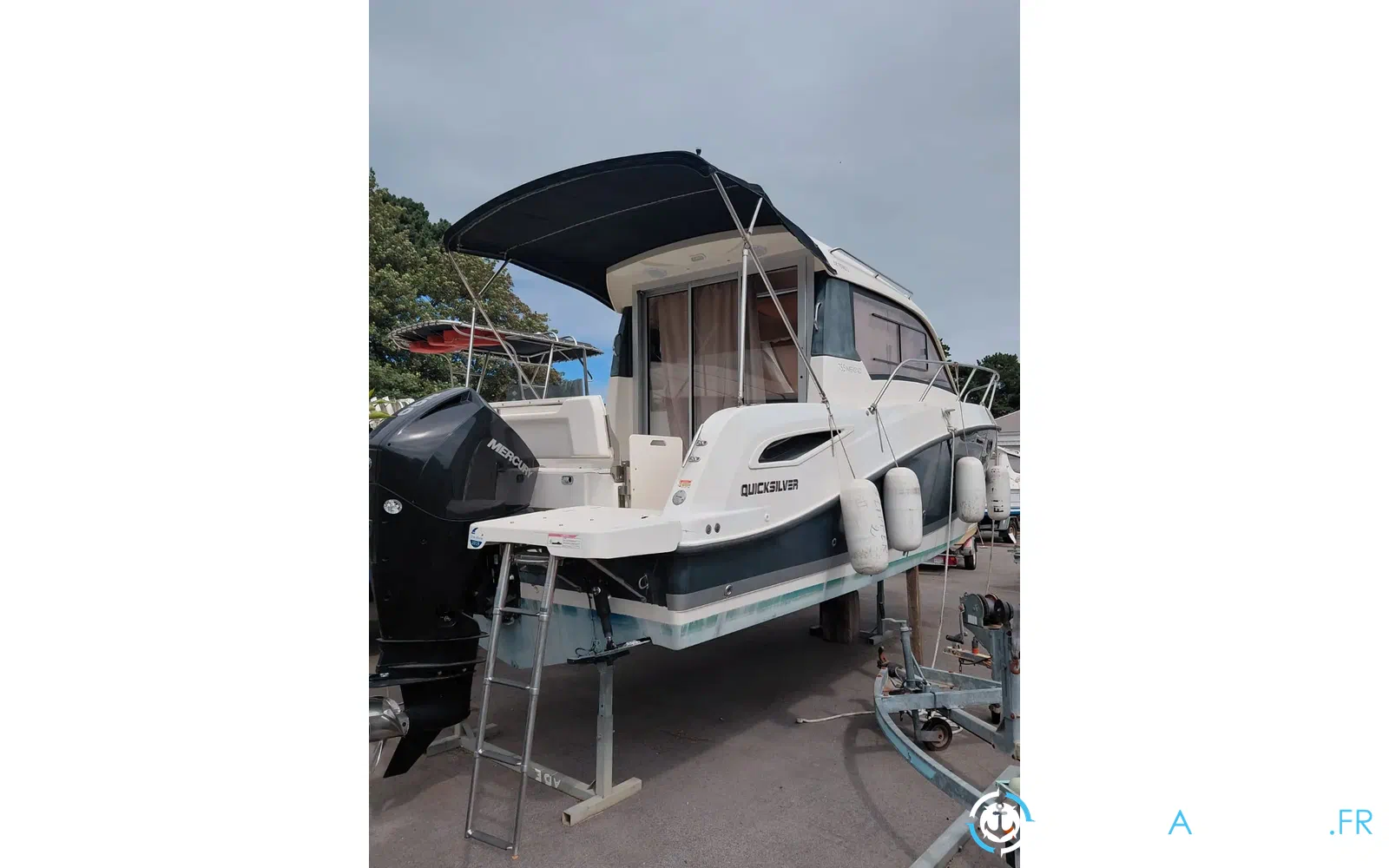 slider 1 Quicksilver Activ 755 Weekend