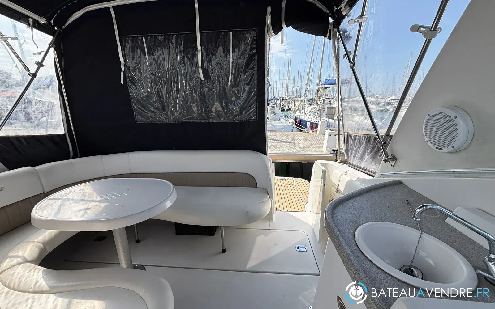 slider 15 Four Winns Vista 328
