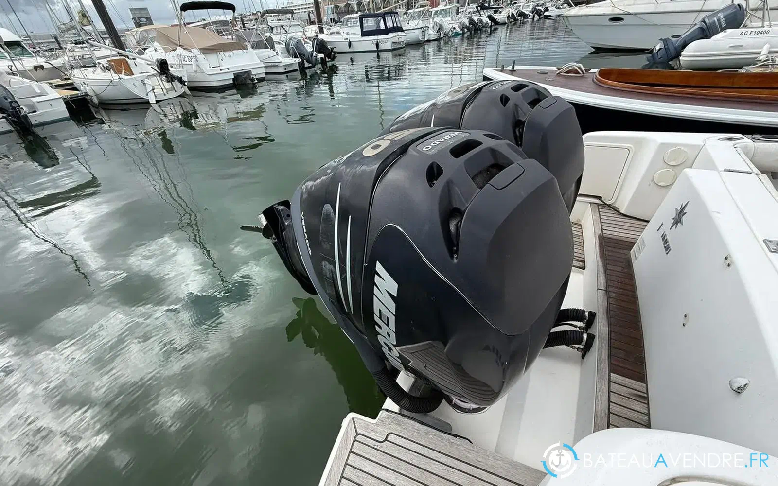 slider 12 Jeanneau Cap Camarat 925 WA