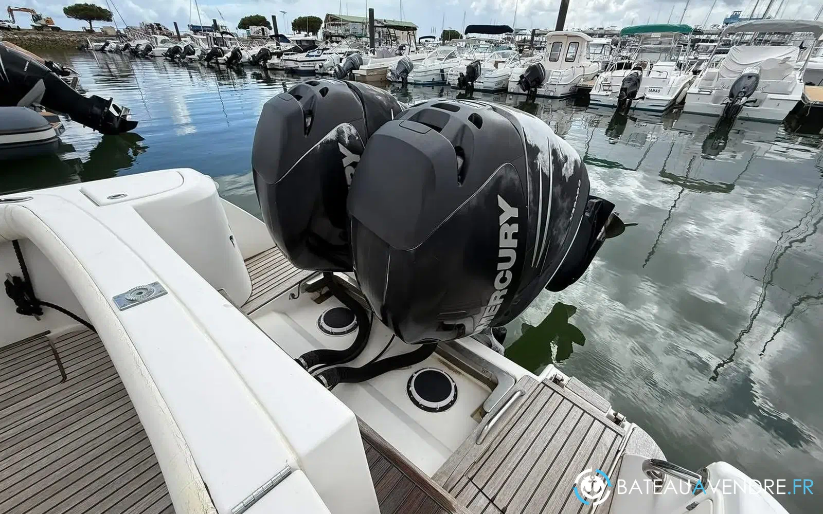 slider 8 Jeanneau Cap Camarat 925 WA