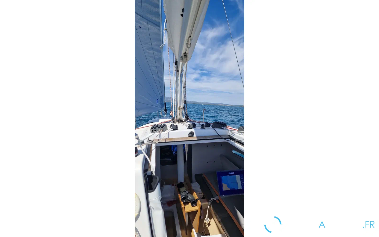 slider 12 Beneteau First 27