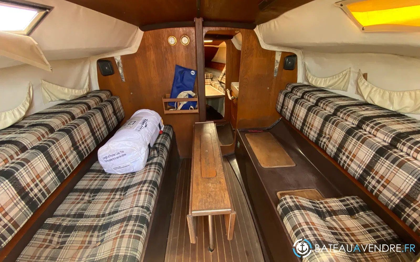 slider 13 Beneteau First 30