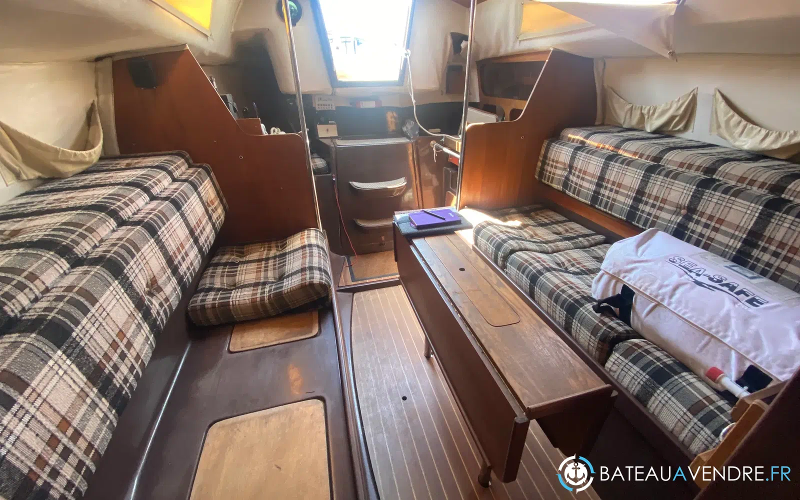 slider 14 Beneteau First 30