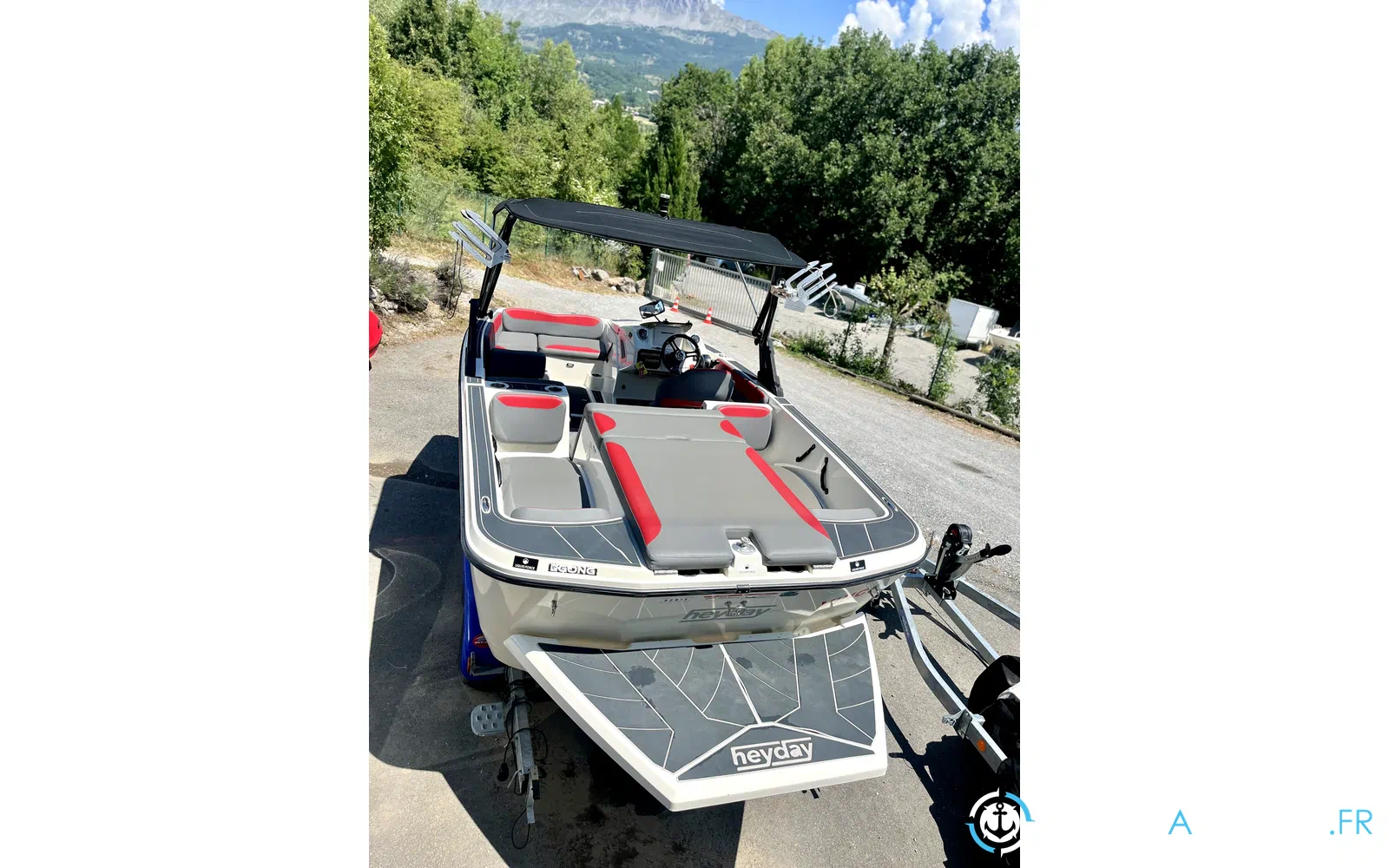 slider 6 Heyday WT-1
