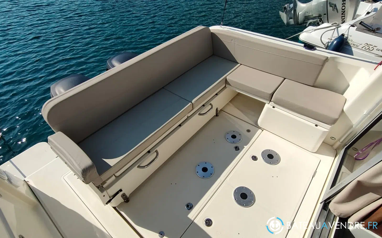 slider 13 Quicksilver Activ 855 Cruiser