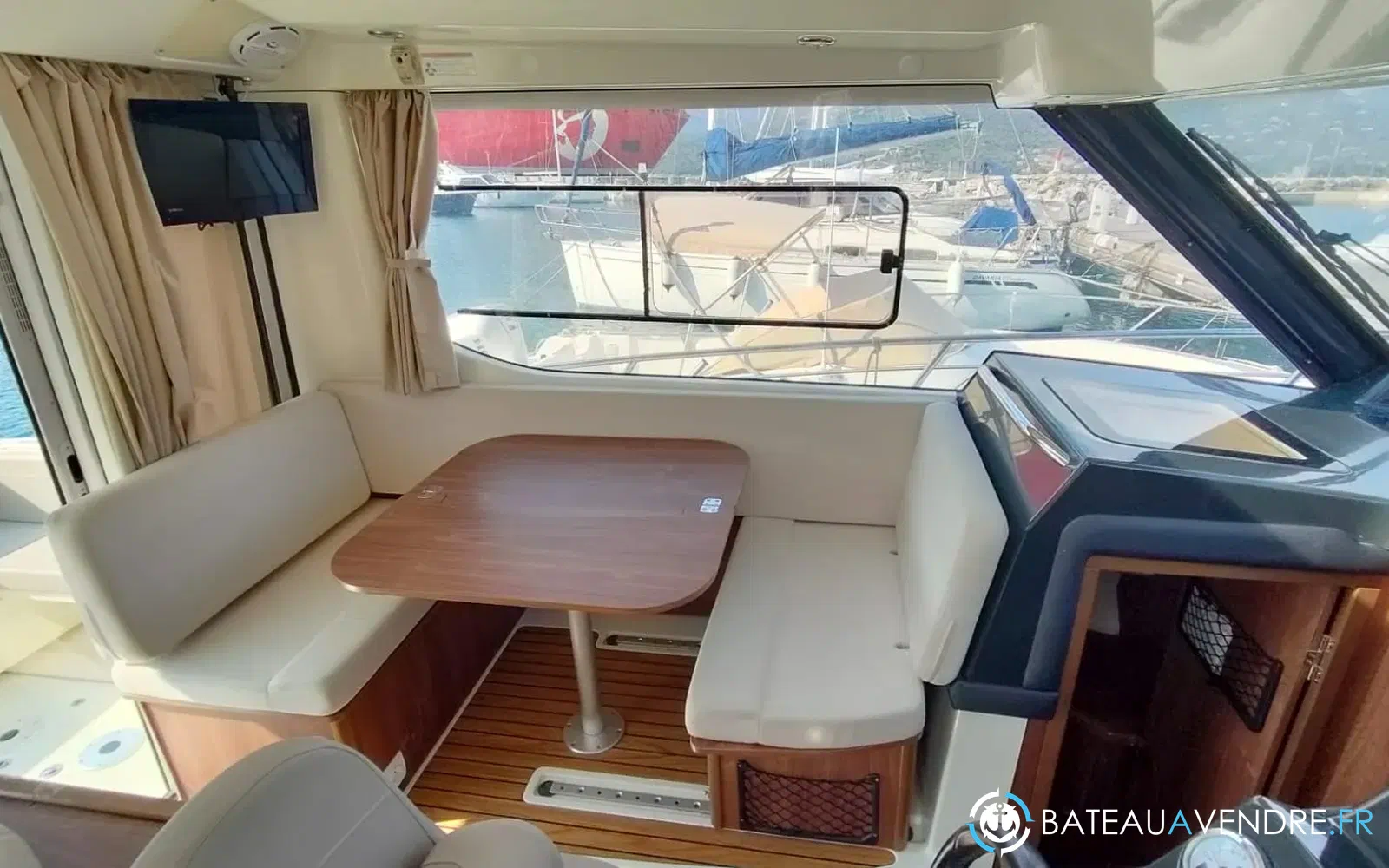 slider 6 Quicksilver Activ 855 Cruiser