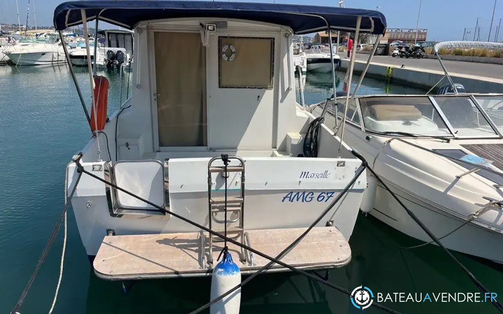 slider 0 Beneteau Antares 800