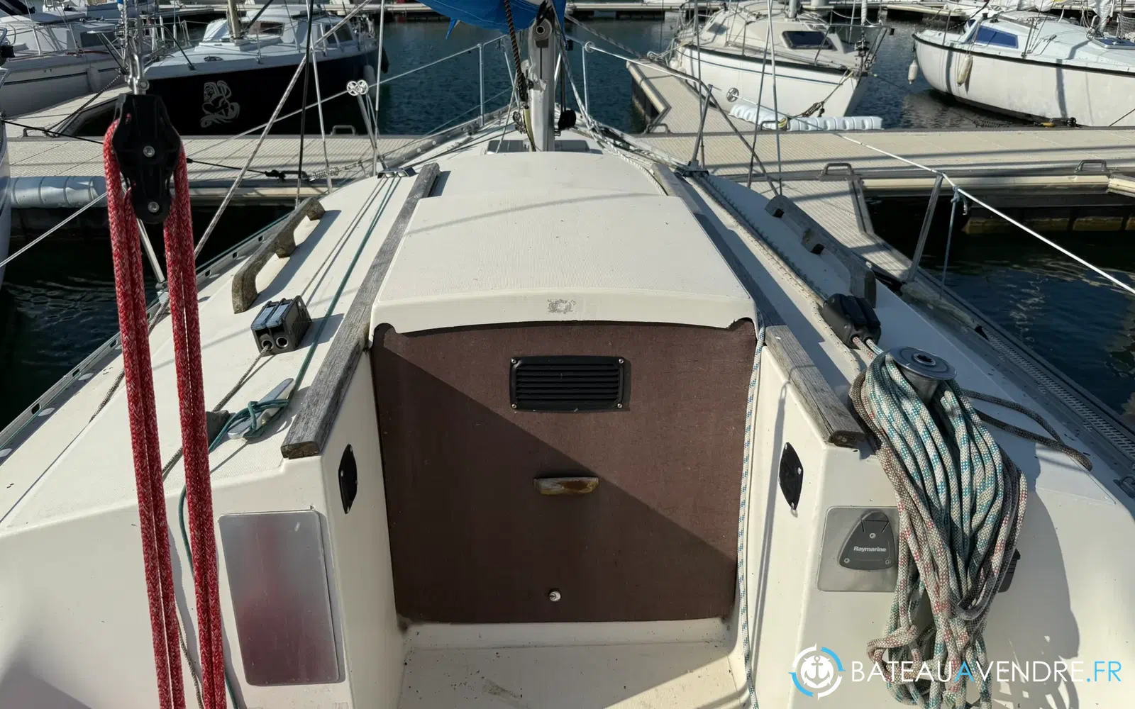 slider 8 Jeanneau Fantasia 27