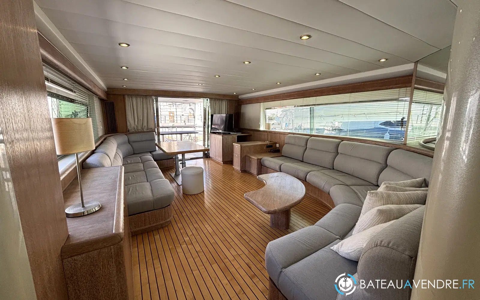 slider 16 Azimut 76