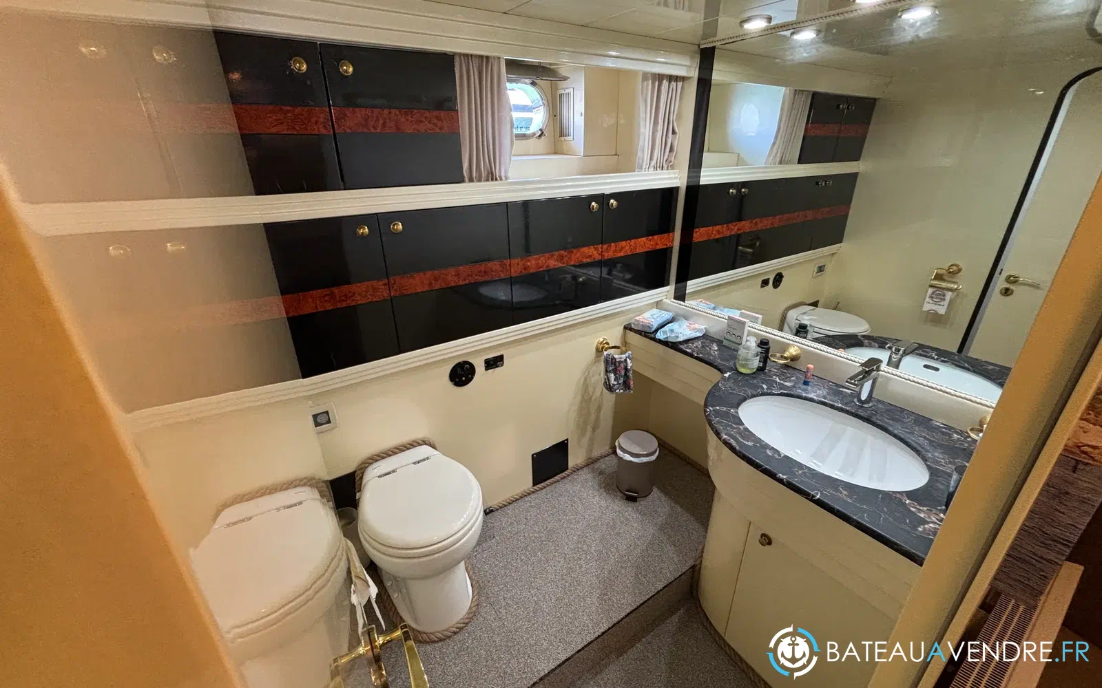 slider 28 Azimut 76