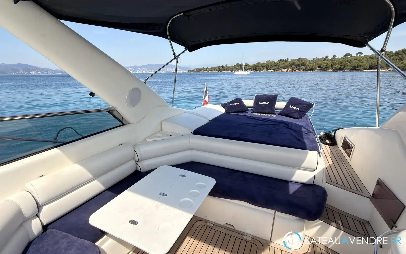 slider 19 Sunseeker Commanche 40