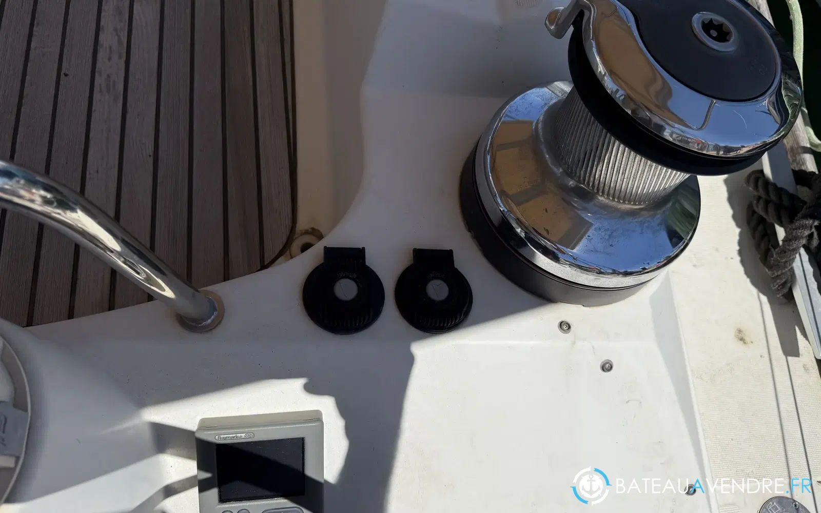 slider 11 Jeanneau 53