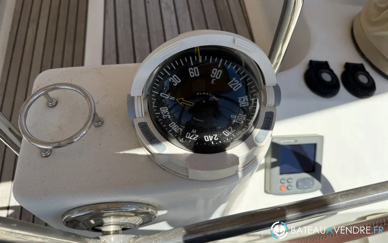 slider 12 Jeanneau 53